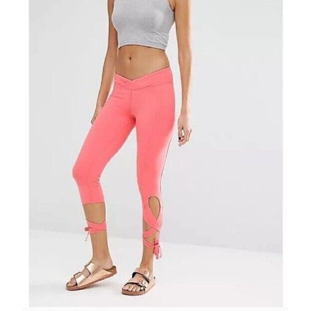 Free People Movement Cross Front Waist Turnout Legging Capri Womens XS